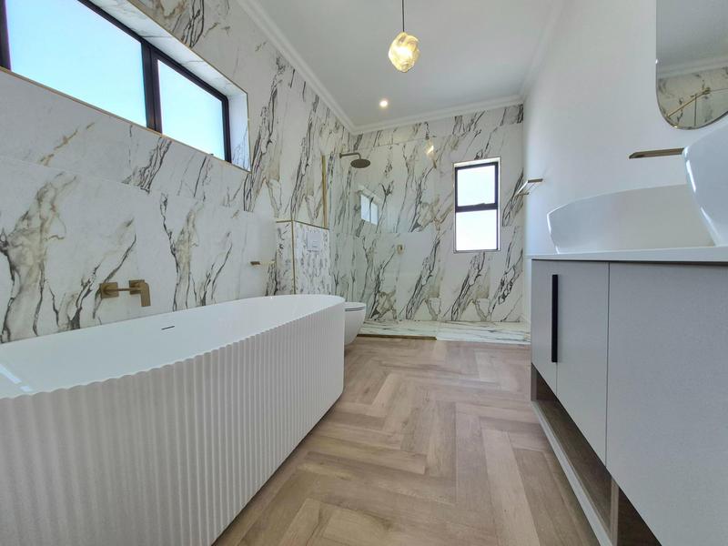 3 Bedroom Property for Sale in Seemeeu Park Western Cape